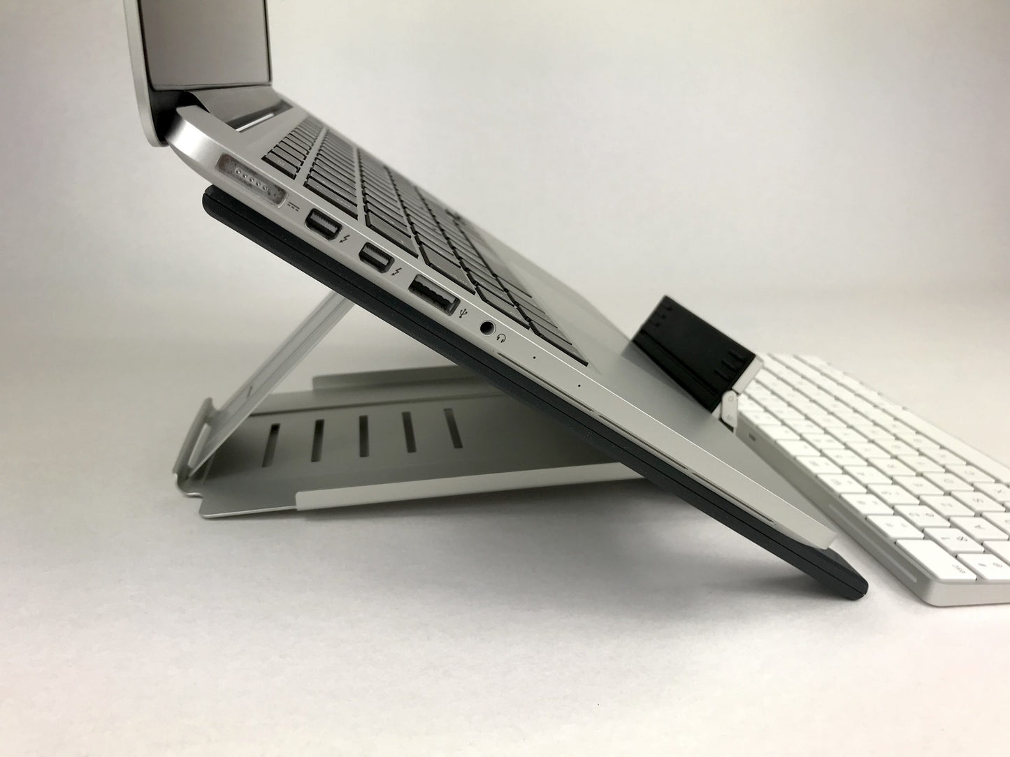 PRO ERGO STAND - ingenious design stand solution for laptop, iPads or tablets